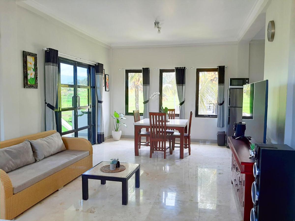 Aparthotel Medewi Manor à Airsatang Extérieur photo