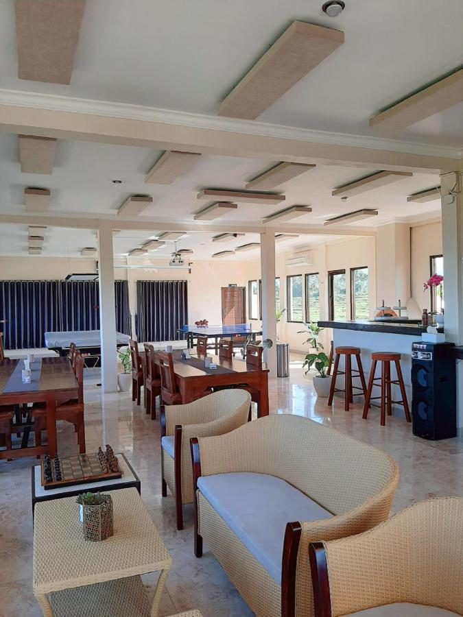 Aparthotel Medewi Manor à Airsatang Extérieur photo