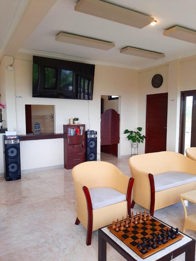 Aparthotel Medewi Manor à Airsatang Extérieur photo